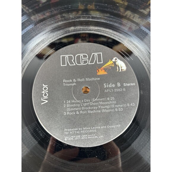 Triumph Rock & Roll Machine AFL1-2982 Vinyl Record LP VG+ - Picture 4 of 13